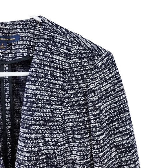 Brooks Brothers Women's Stripe Tweed Collarless Double Breasted Blazer- 6 - Picture 2 of 7